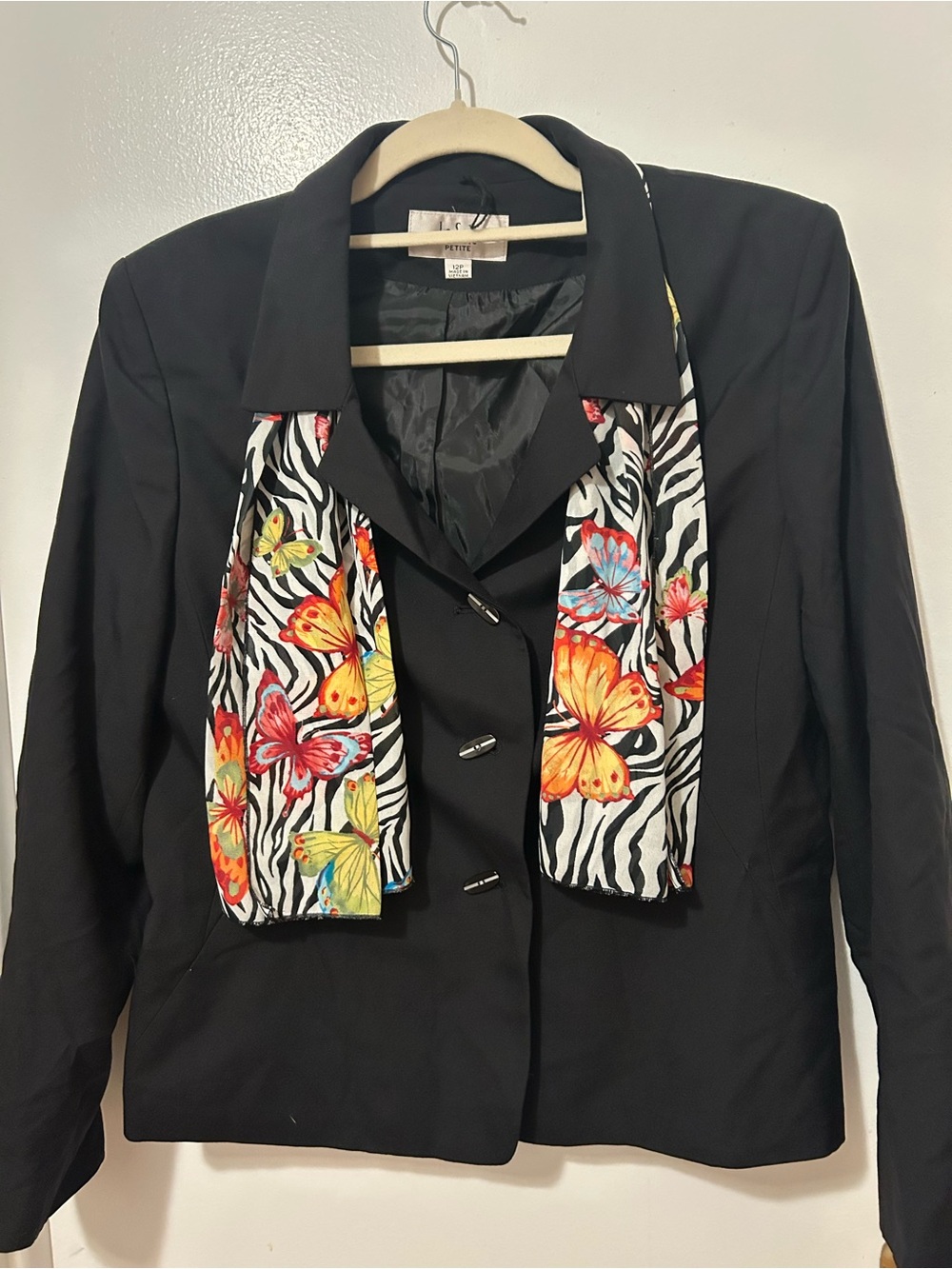Vintage Le Suit Black Women's Blazer with Butterfly-Print Scarf